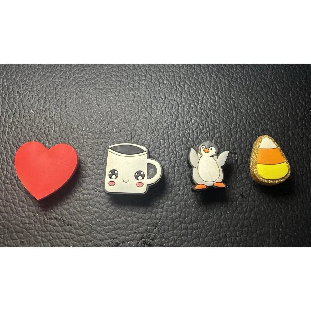 Lot of 4 Croc Giblets Coffee Cup Penguin Heart Candy Corn